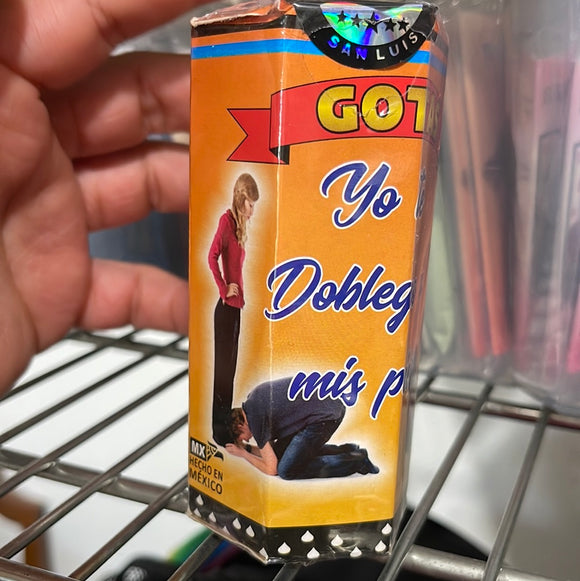 Doblegado a mis pies